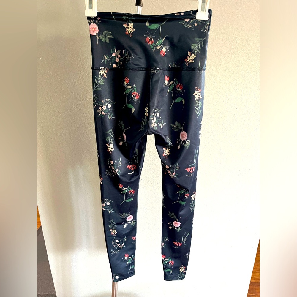 Beyond Yoga! Blue and pink flower design!